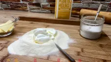Slané tyčinky se sýrem